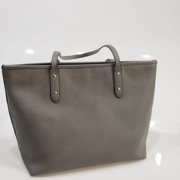 Coach Purse - Picture 2 of 5